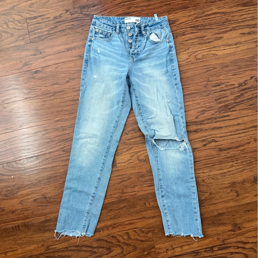 Garage Light Blue Distressed Jeans